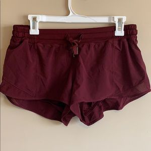 Lululemon Hotty Hot Short 2.5”